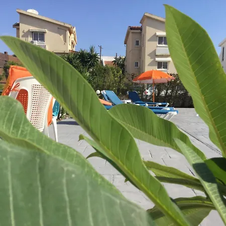 Flip Flop Larnaca
